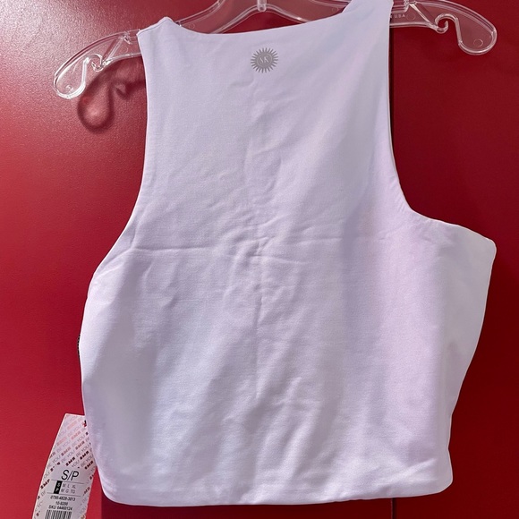 Charlotte Russe Ruched Front Tank - Picture 4 of 5
